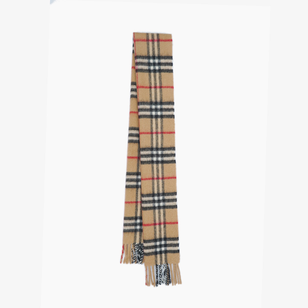 Burberrys Lambswool Plaid Print Pre-Loved Scarf