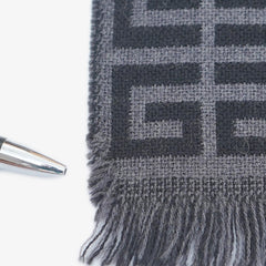 Givenchy Wool Patterned Pre-Owned Scarf