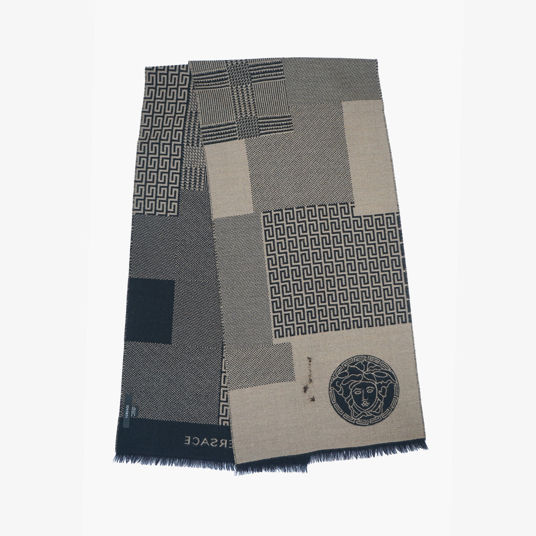 Versace Wool Graphic Print Pre-Owned Scarf