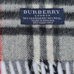 Burberry Cashmere Plaids & Check Pre-Owned Scarf
