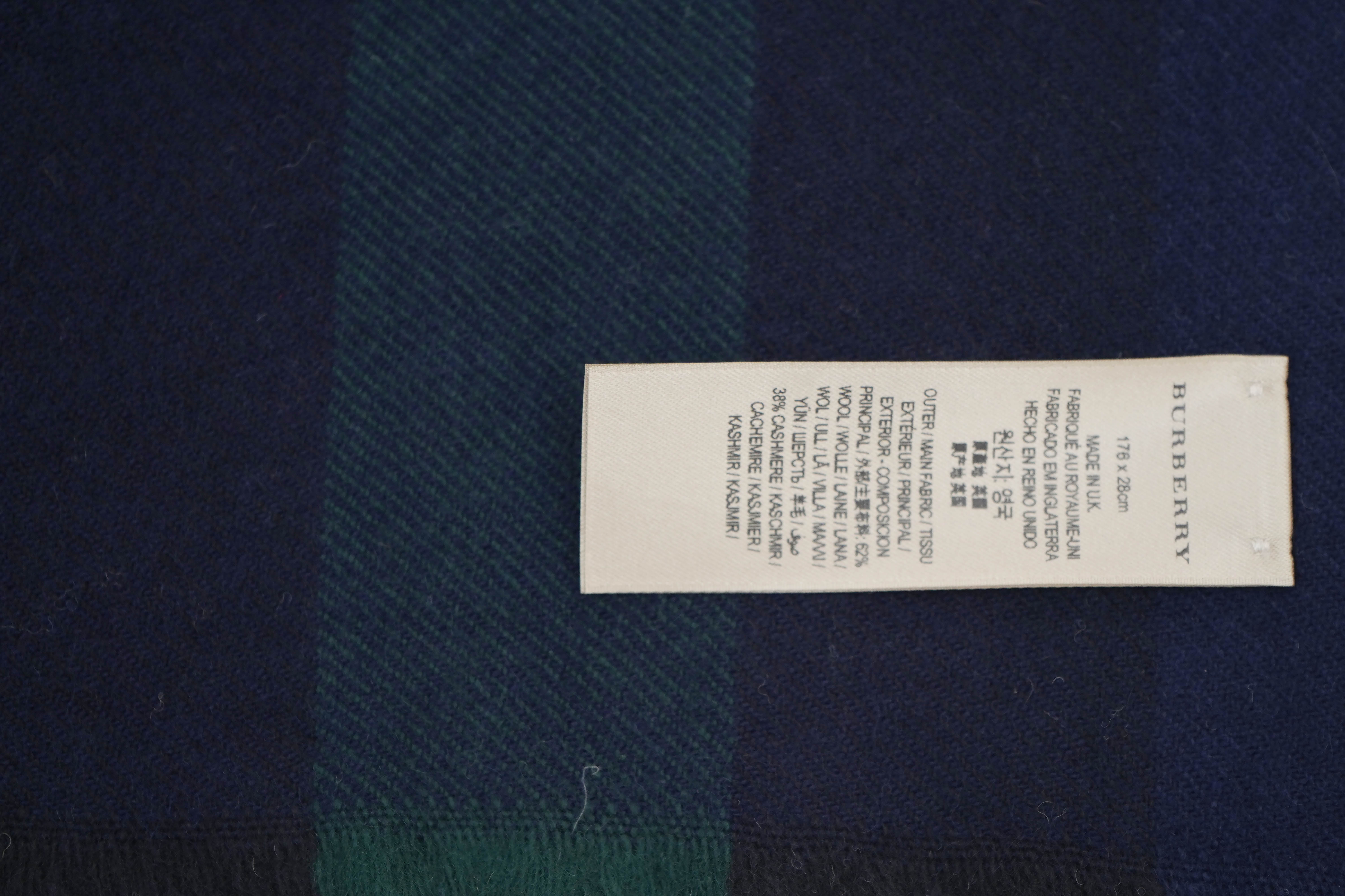 Classic Check Lambswool Blue Scarf