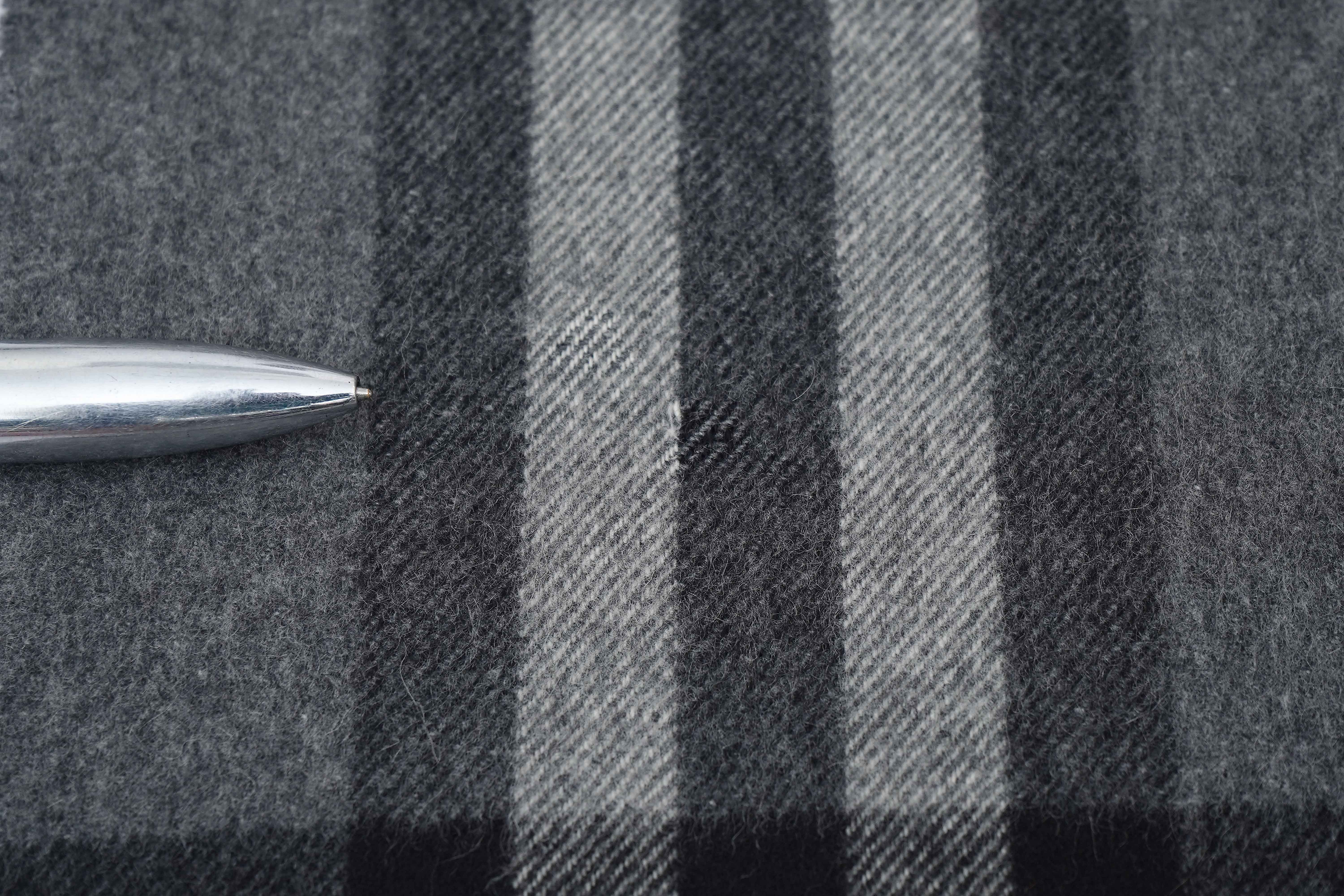 Classic Check Cashmere Grey Scarf