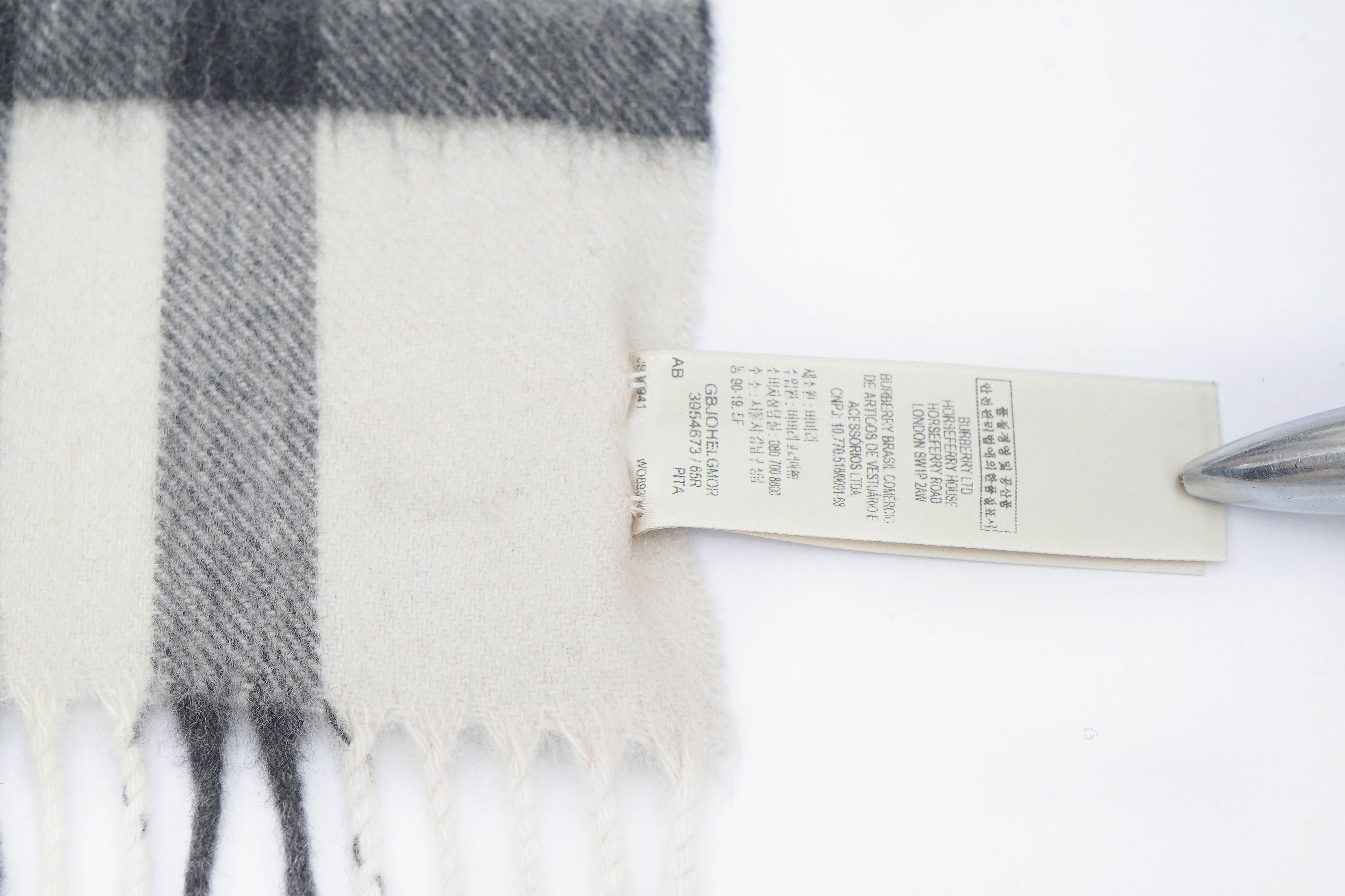 Classic Check Cashmere Ecru/Off-White Scarf