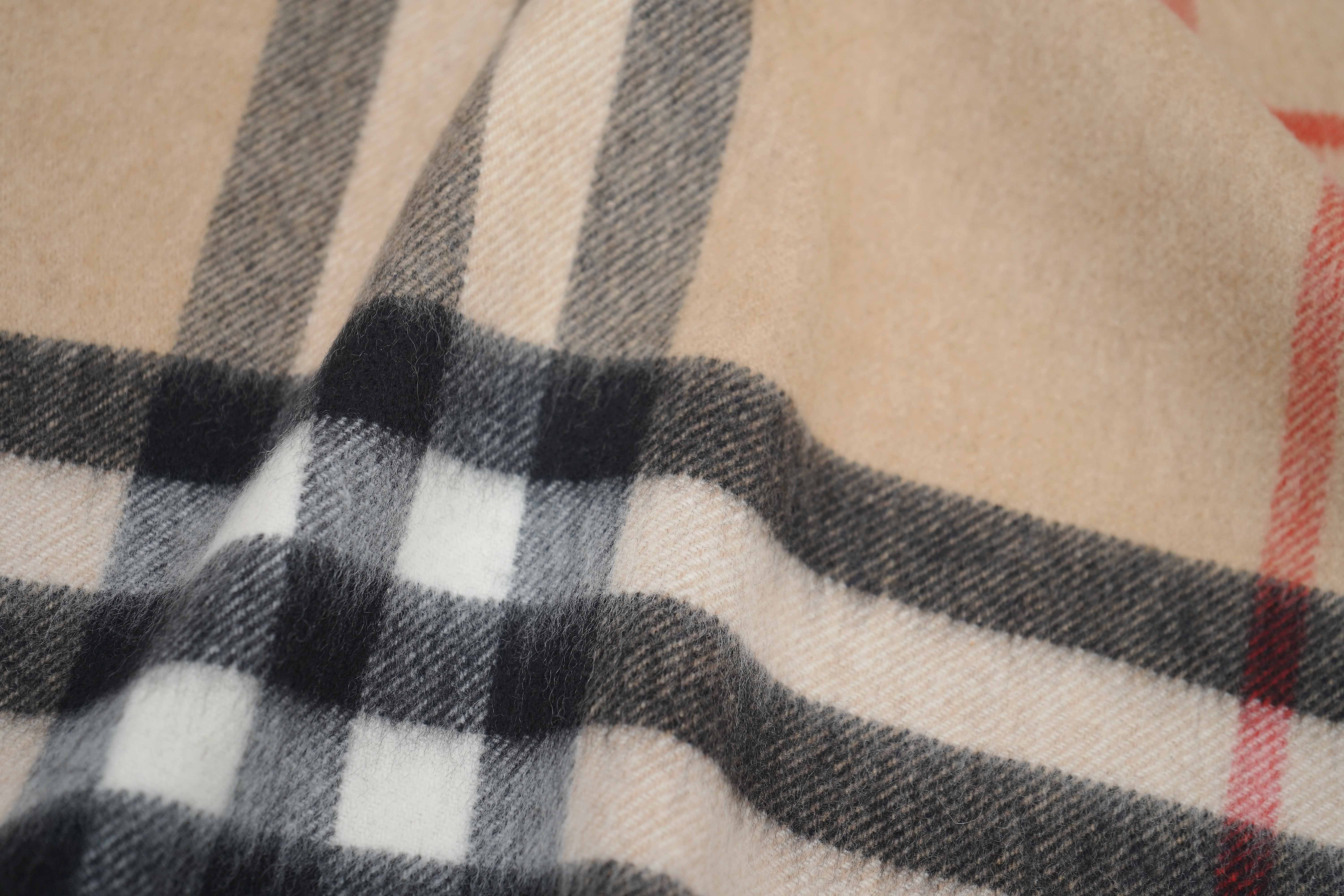 Classic Check Cashmere Beige Scarf