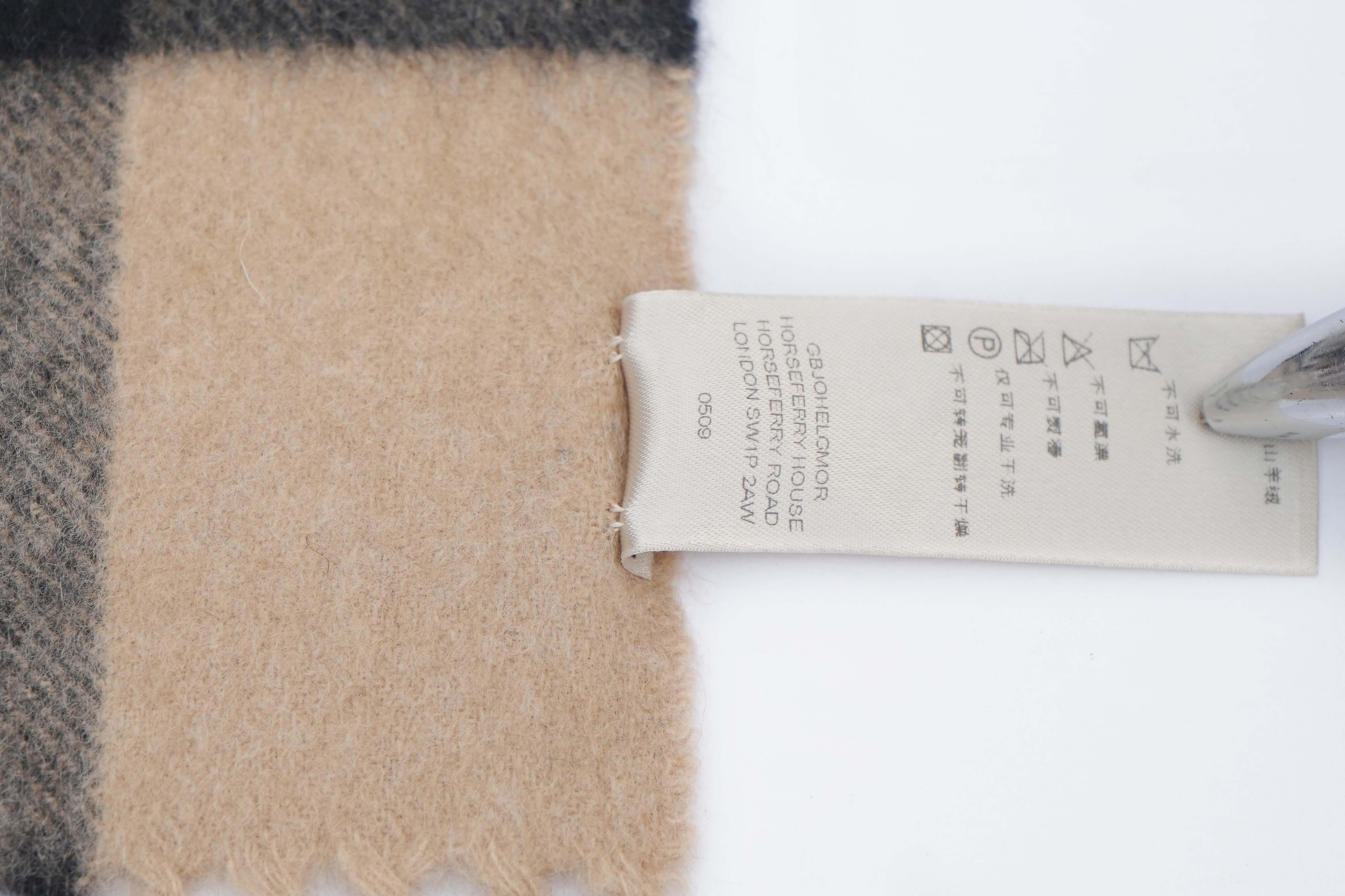 Classic Check Cashmere Beige Scarf