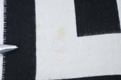 Burberry Pre-Owned Logo Lambswool Black/White Scarf