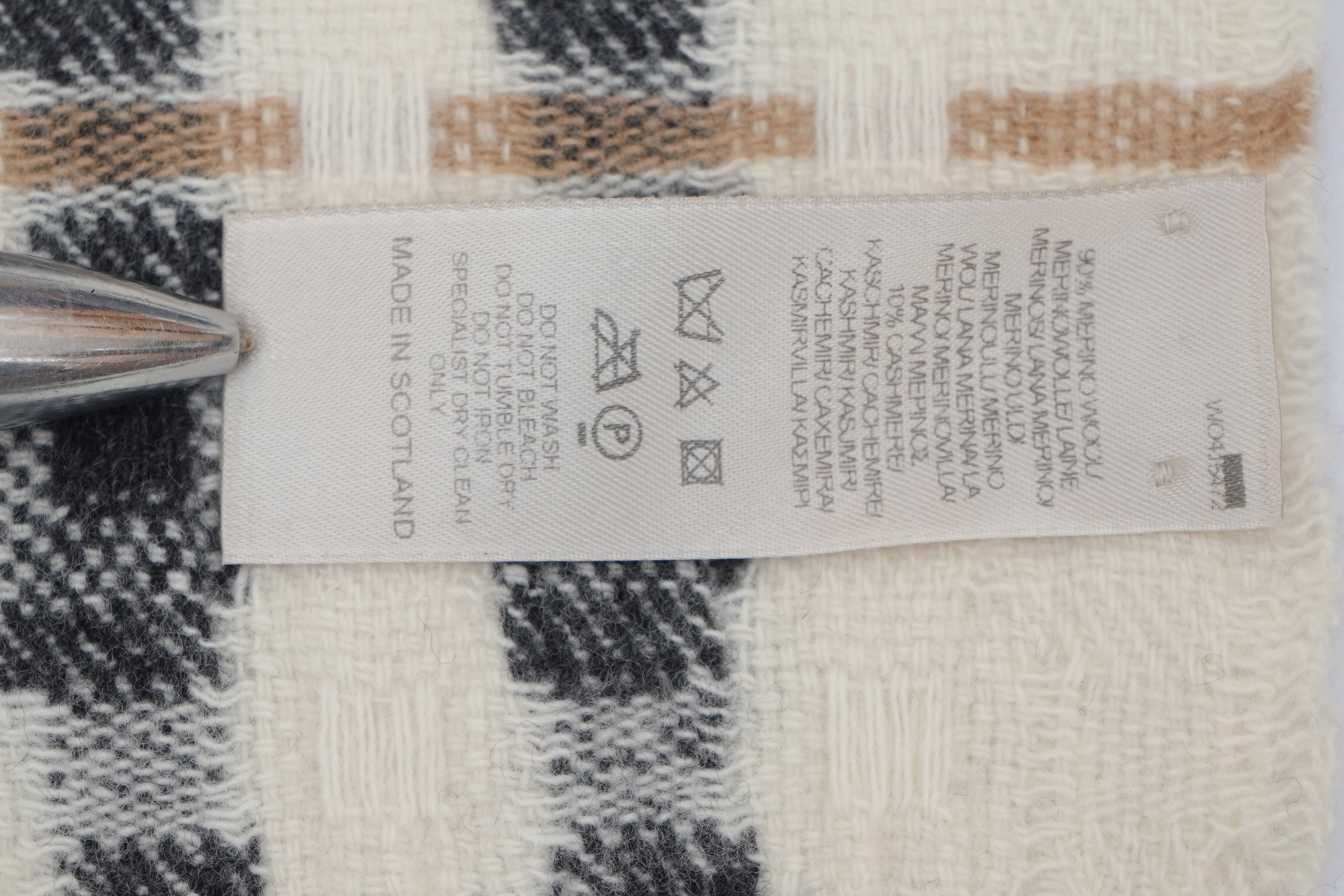 Classic Check Cashmere Ecru Scarf