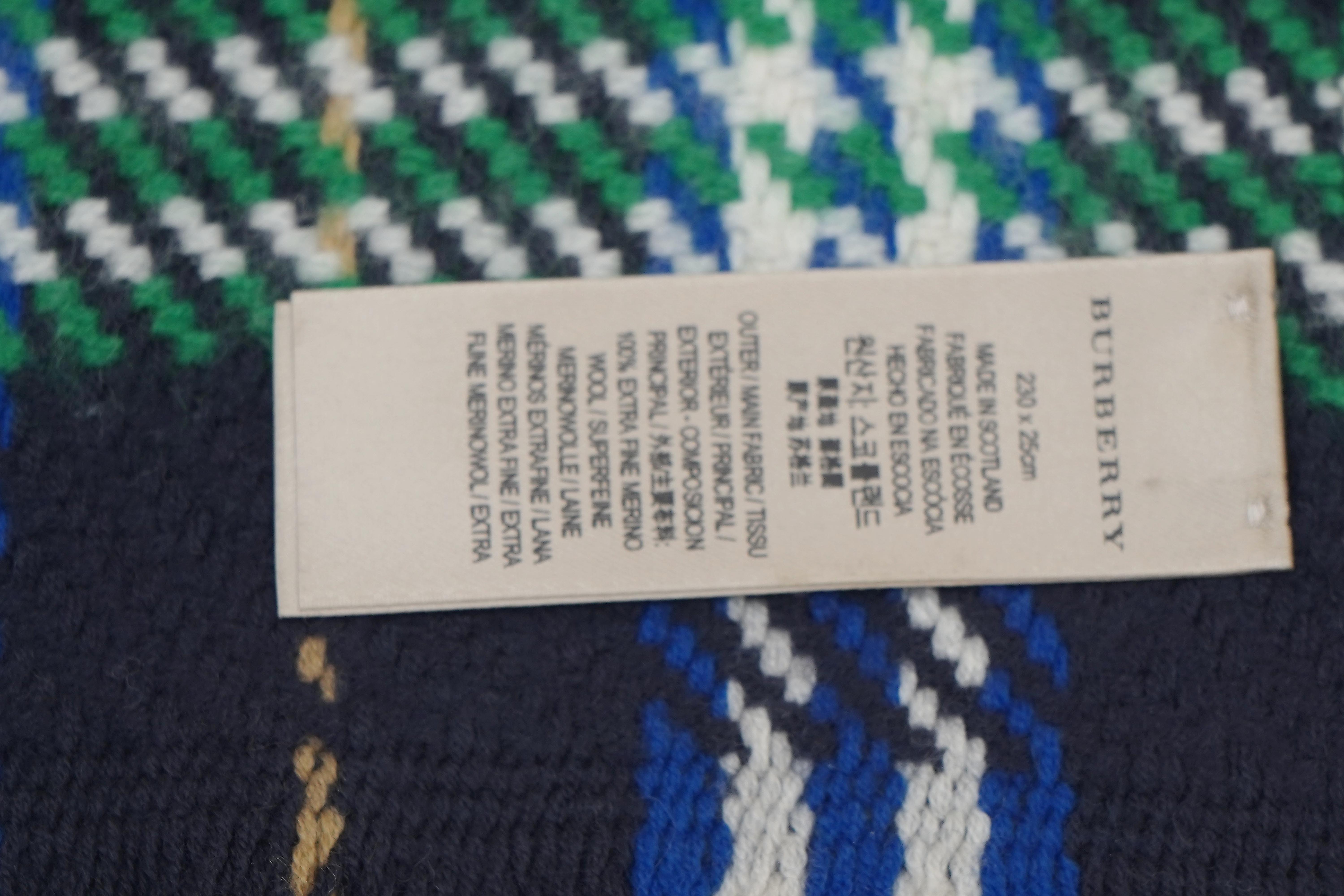 Classic Check Wool Green Scarf