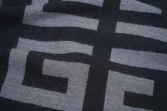 Givenchy Pre-Owned Plain Wool Black/Grey Scarf