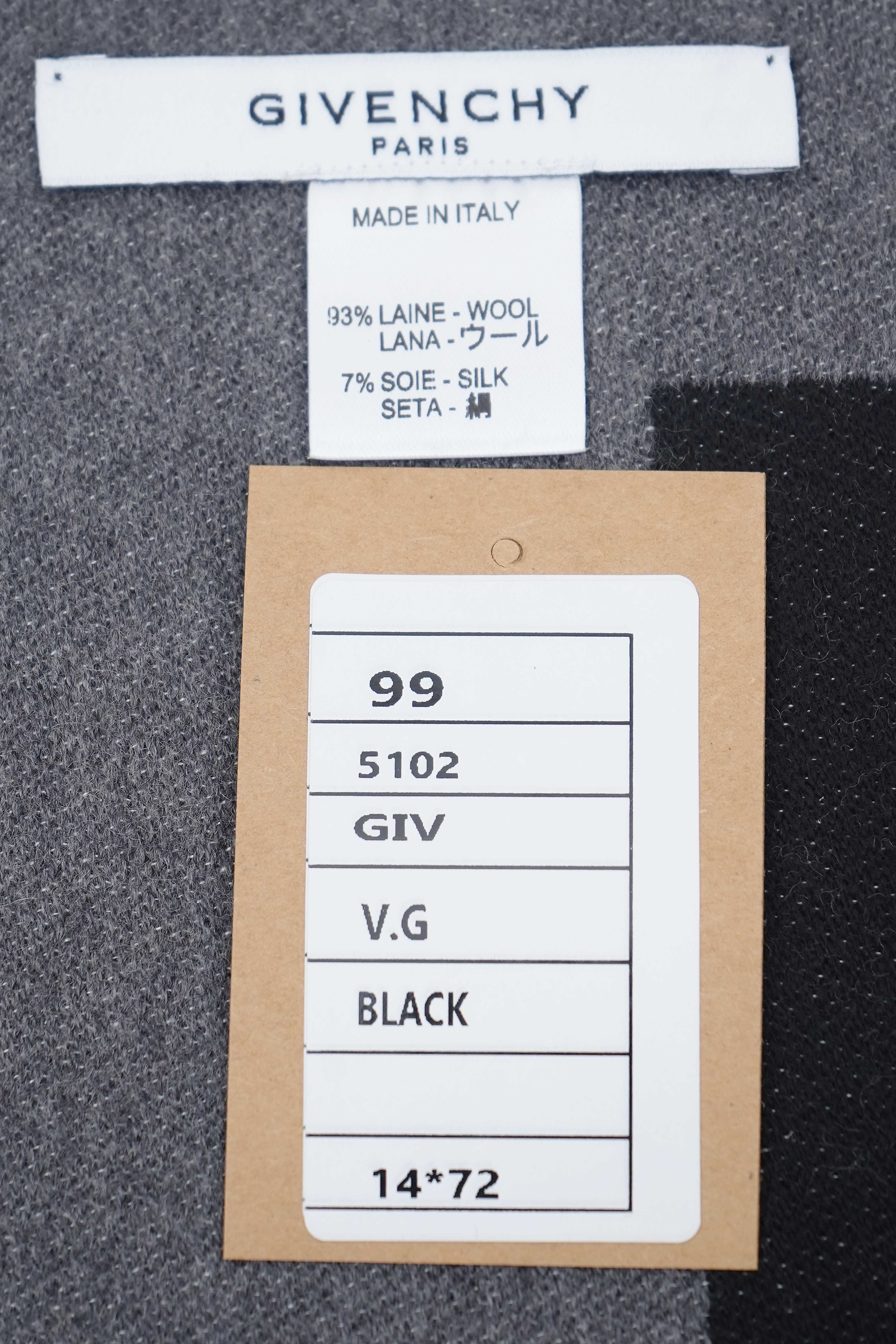 Givenchy Pre-owned Plain Wool Black/Grey Scarf