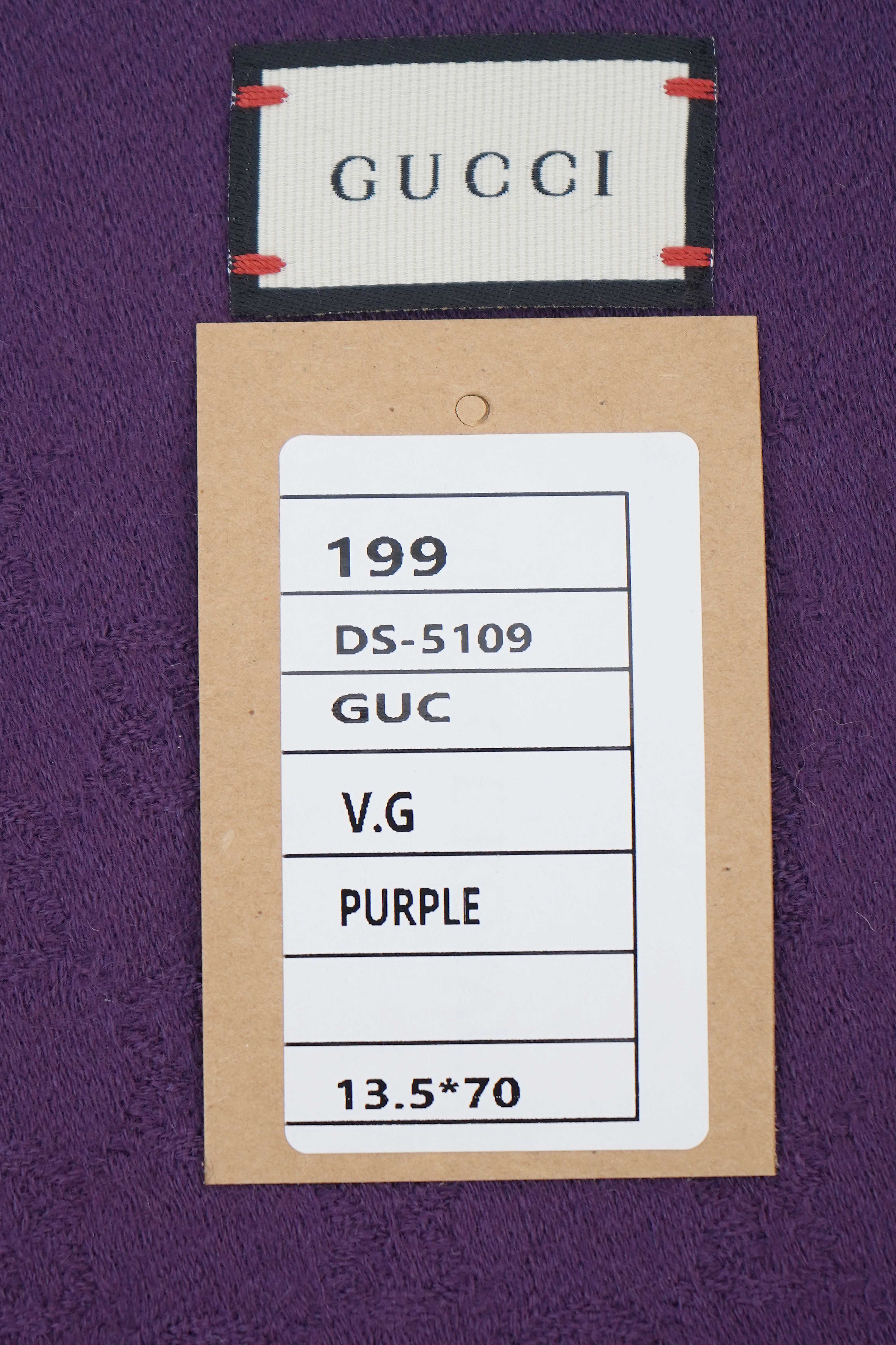 Gucci Pre-owned Logo Wool Purple Scarf