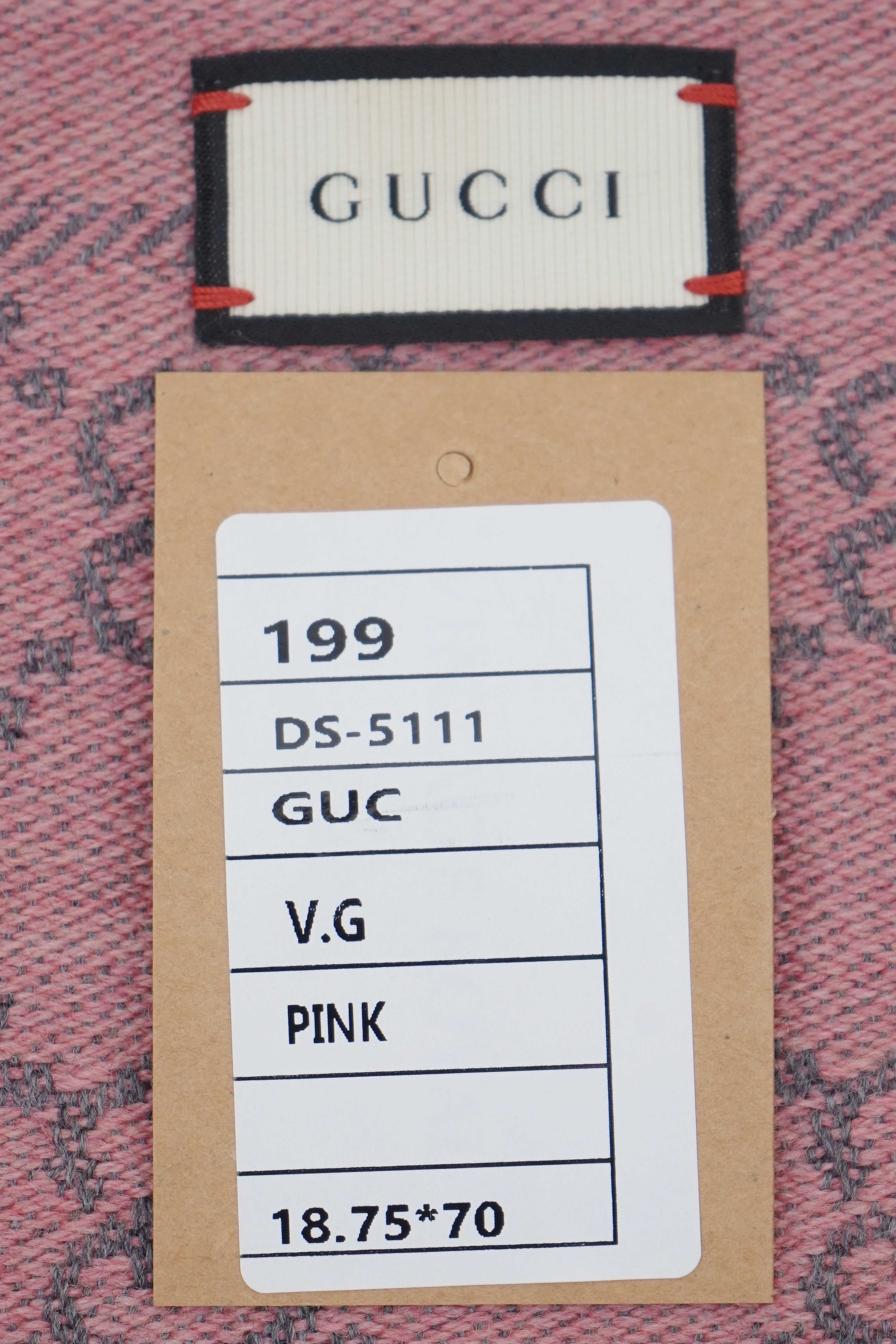 Gucci Pre-owned Logo Wool Pink Scarf