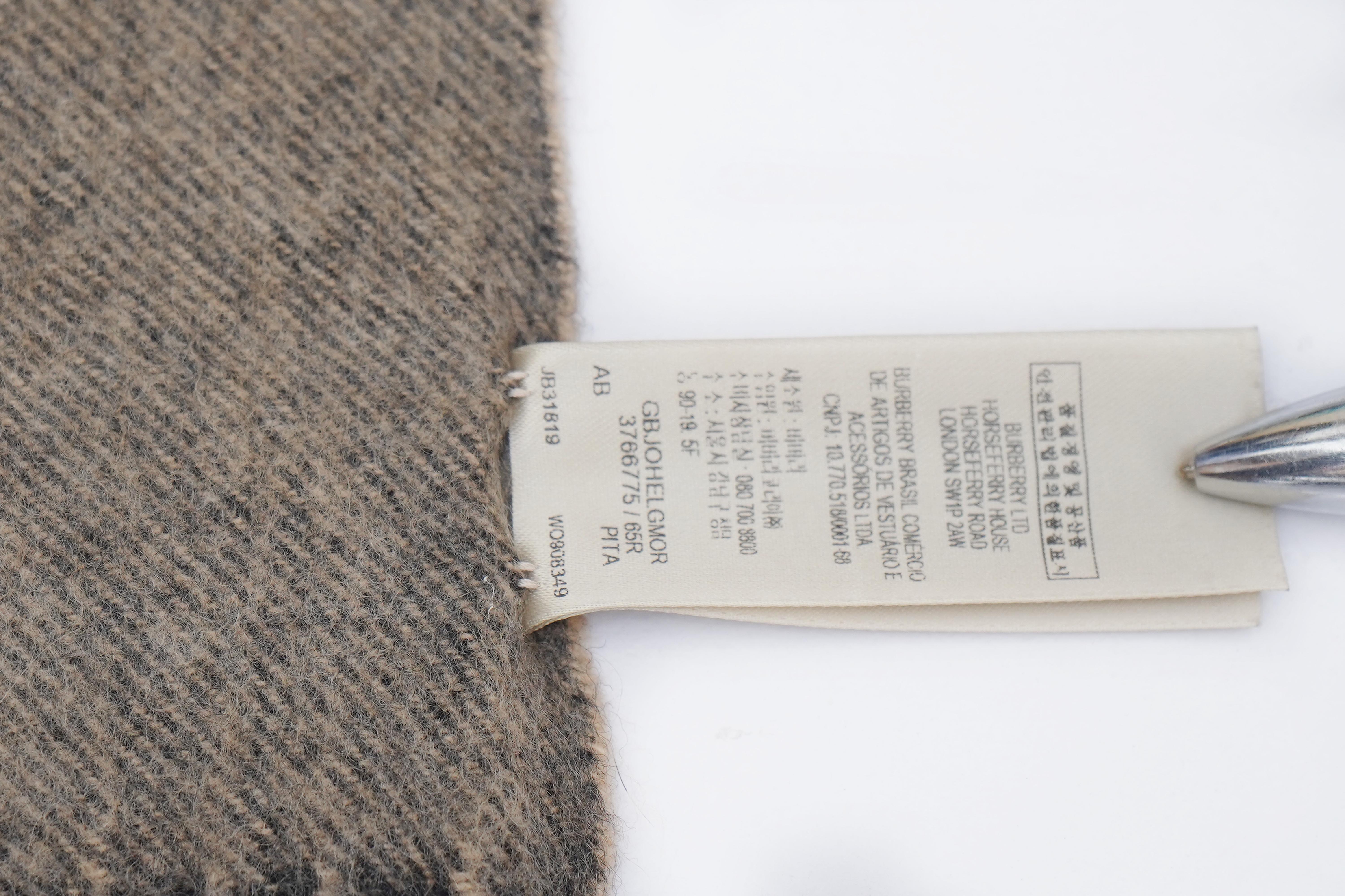 Classic Check Cashmere Beige Scarf