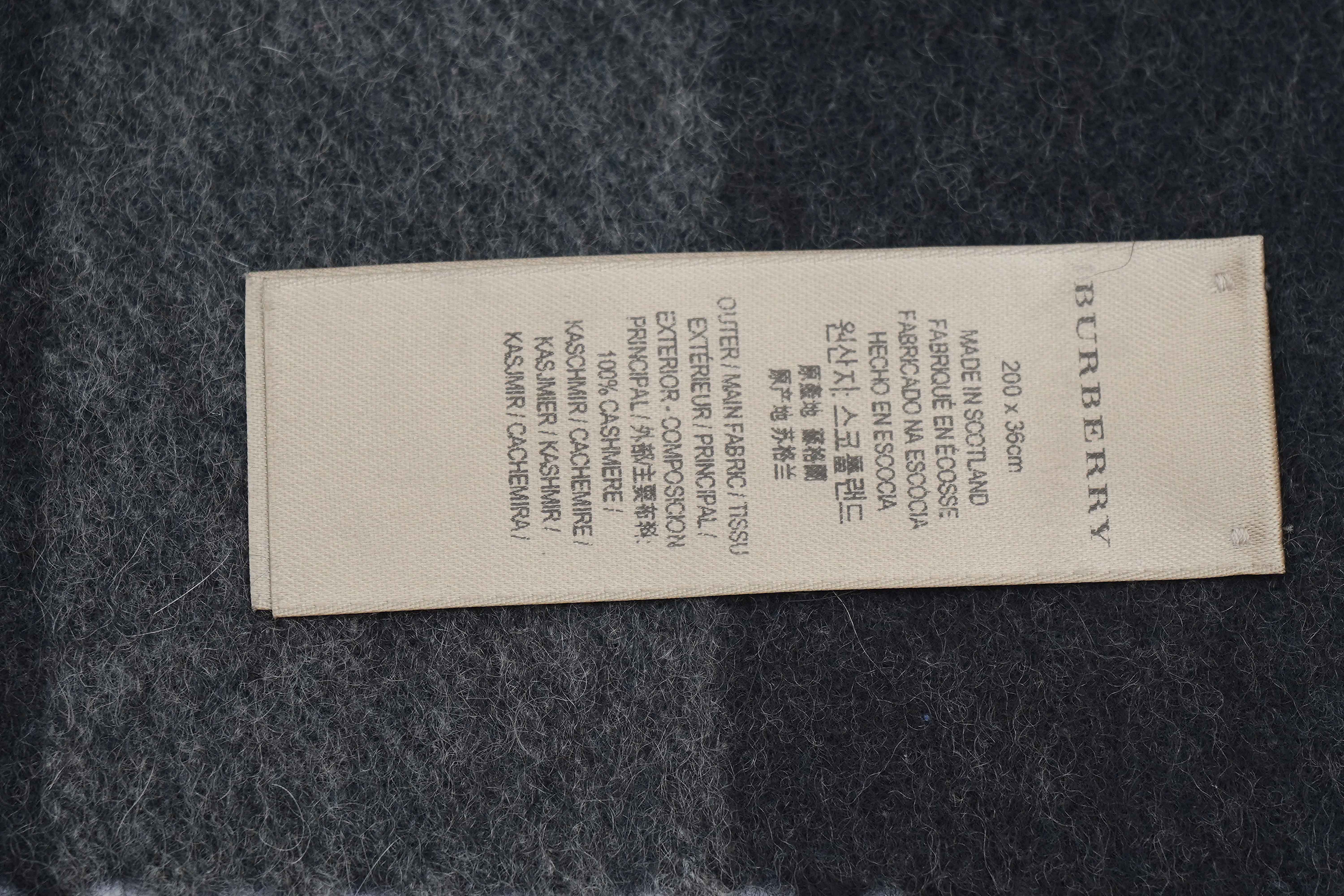 Classic Check Cashmere Dark Grey/Charcoal Scarf